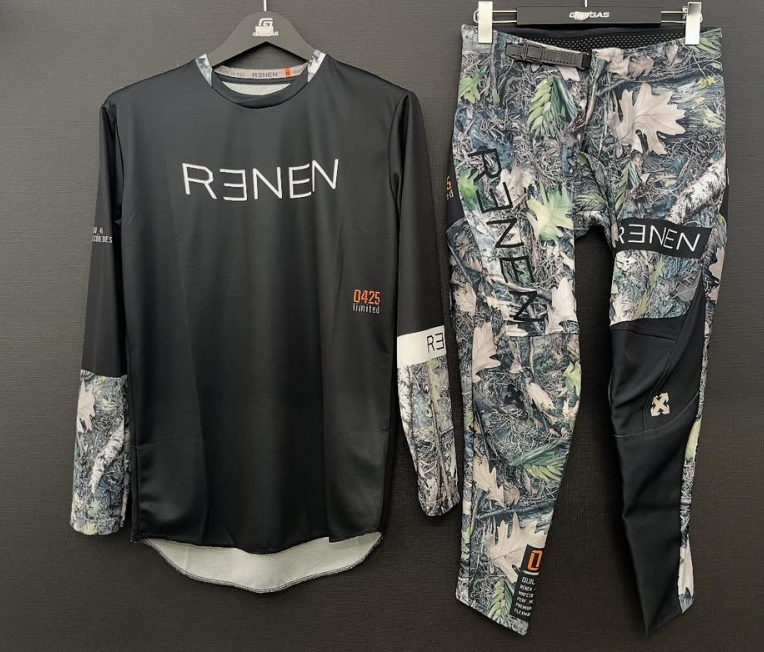 S425 "AI FOREST CAMO" Mｻｲｽﾞ、30ｻｲｽﾞセット